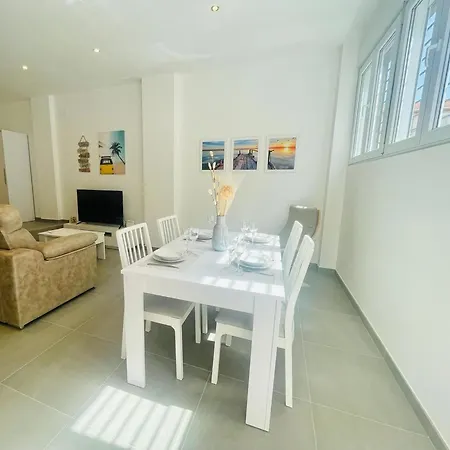 Alhucemas Playa Apartment Malaga